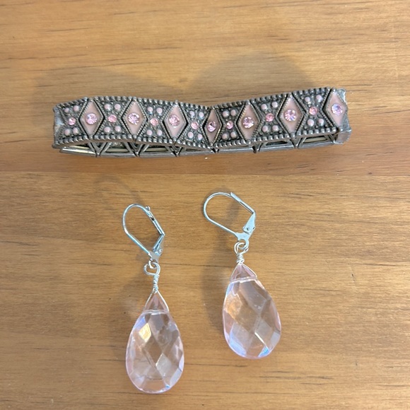 Pink Accent Earrings & Bracelet - Picture 4 of 7